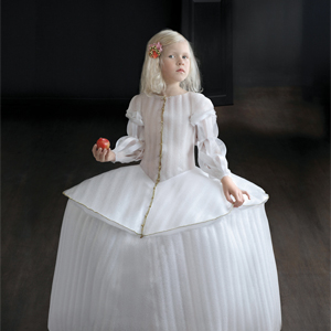 Suzanne Jongmans, Prinses Eva, portret z pianką, fotografia